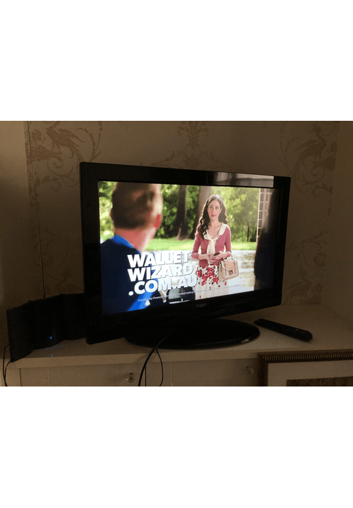 secondhand 32" LCD Kogan FHD 1080P TV - Image 2